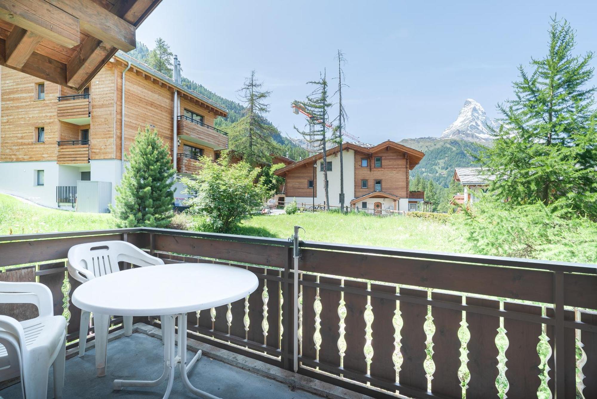 Haus Baergbach By Zermatt Premium Apartments Zewnętrze zdjęcie